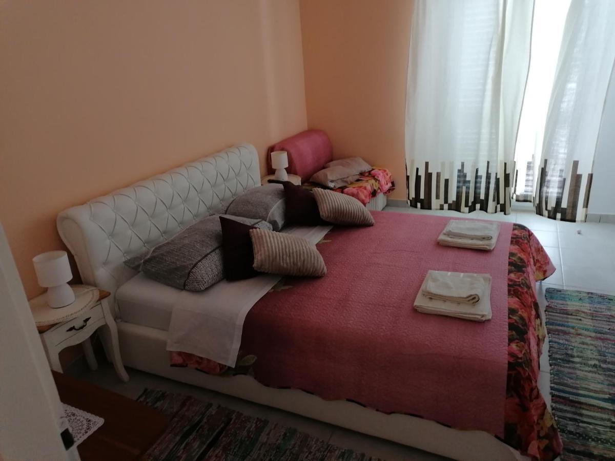 Apartmani Rija 3 Pag Town Dış mekan fotoğraf
