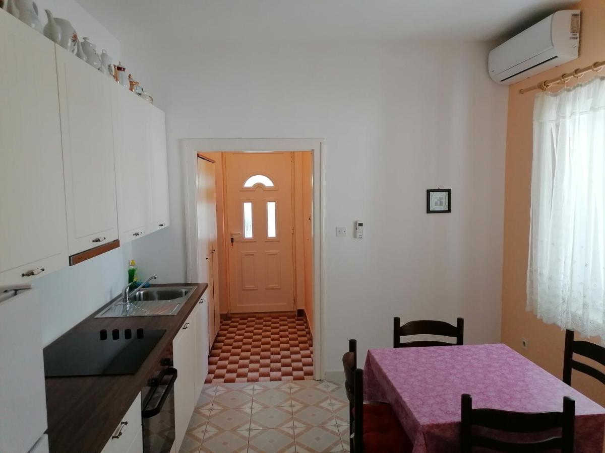 Apartmani Rija 3 Pag Town Dış mekan fotoğraf