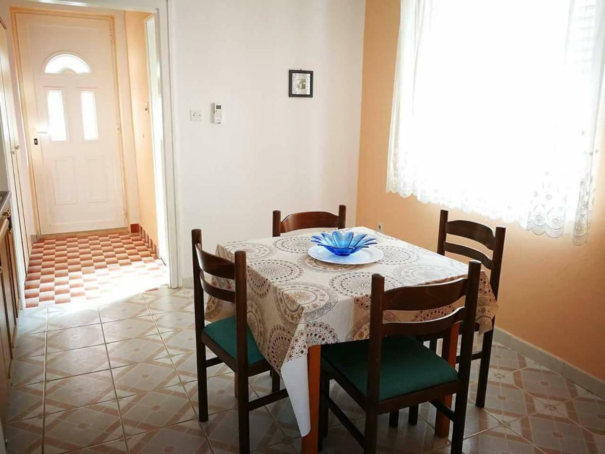 Apartmani Rija 3 Pag Town Dış mekan fotoğraf